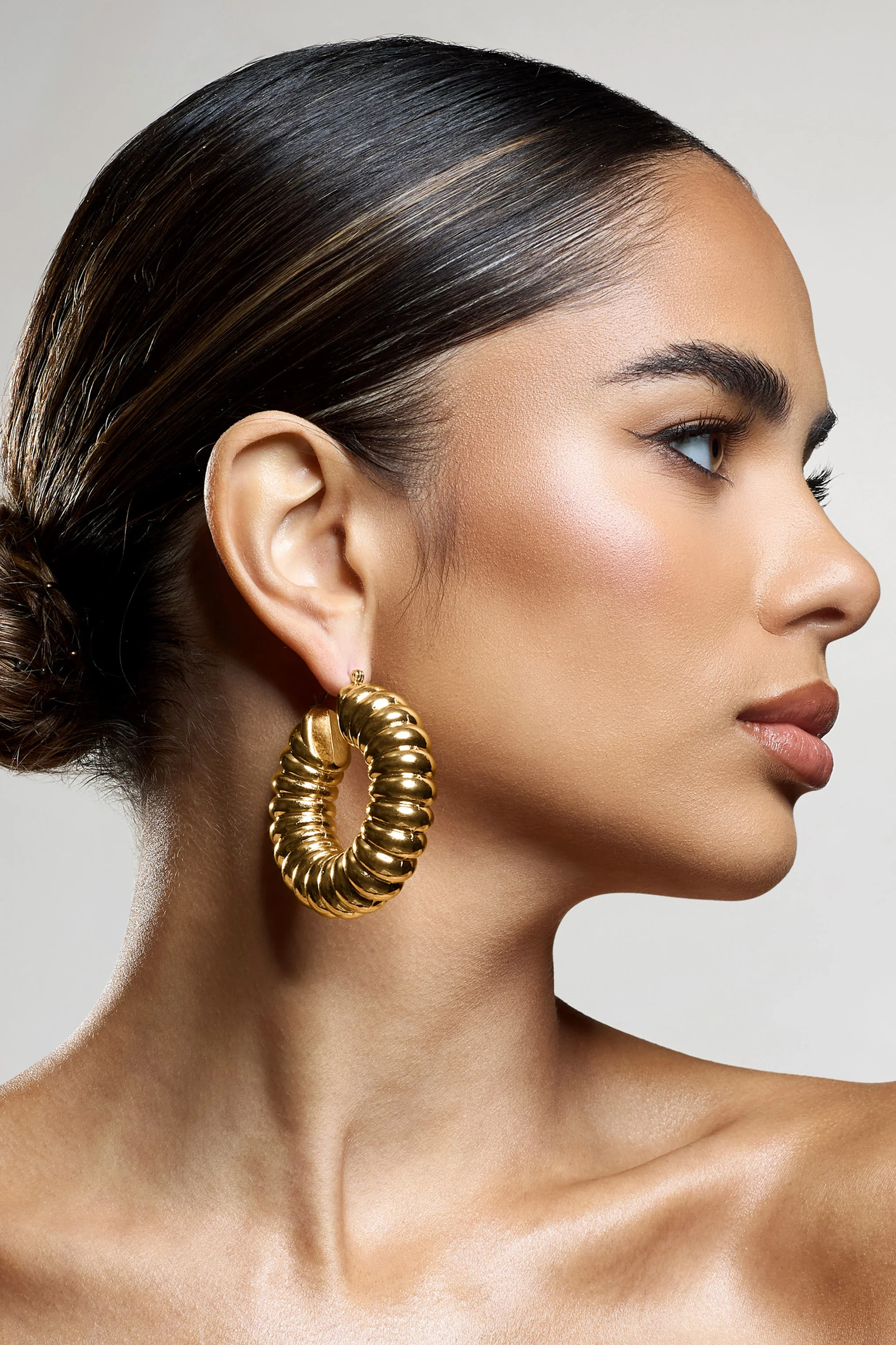 Rialta | Gold Ribbed Chunky Hoop Earrings - Image 3